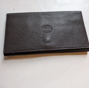 Roots Rich Brown Leather Travel Wallet In EUC